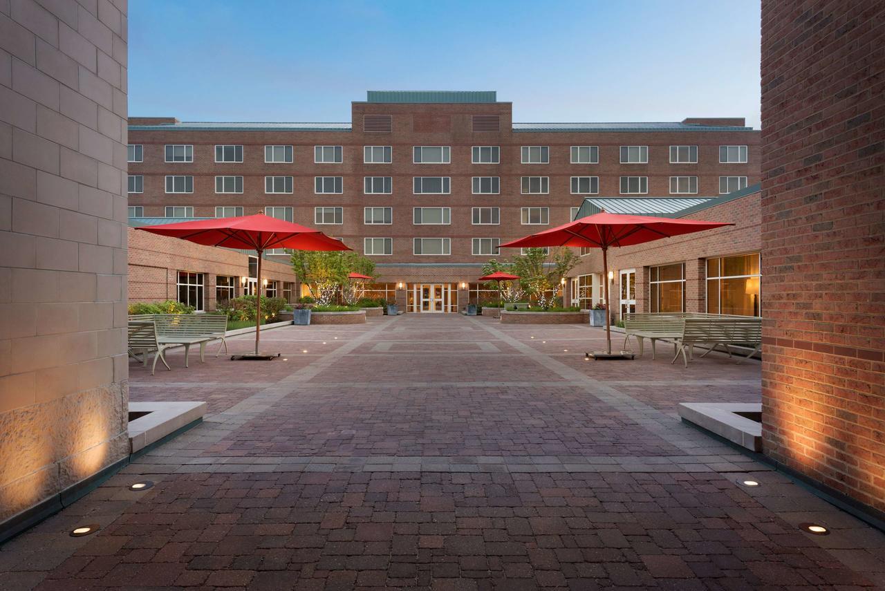 The H Hotel Midland Bagian luar foto